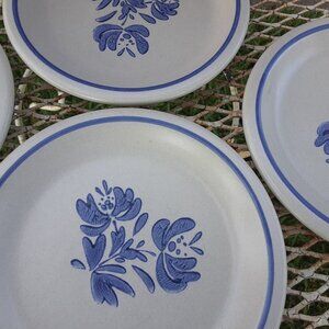 Set Of Four Yorktown Pfaltzgraff Salad Plates - Vintage Serving